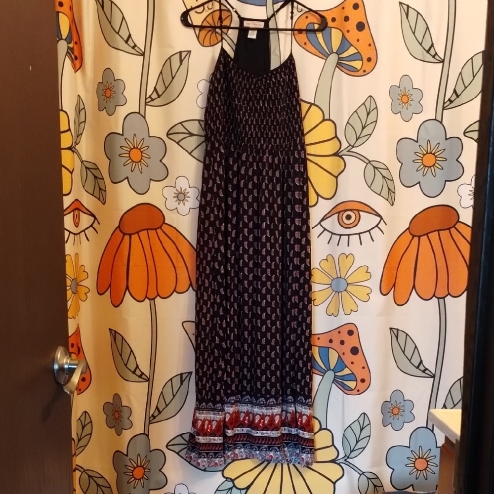 Band of Gypsies Black and Red Patterned Maxi Dress